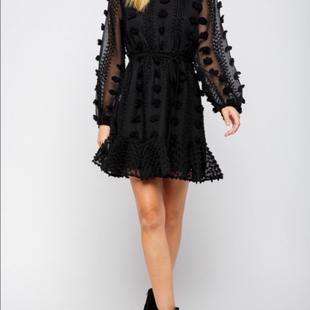 &MERCI Women’s Sz M Black Knit Pom Pom Appliqué Dress NWOT